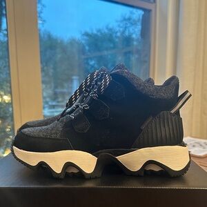 Sorel Kinetic Waterproof Sneaker Boot, NWT